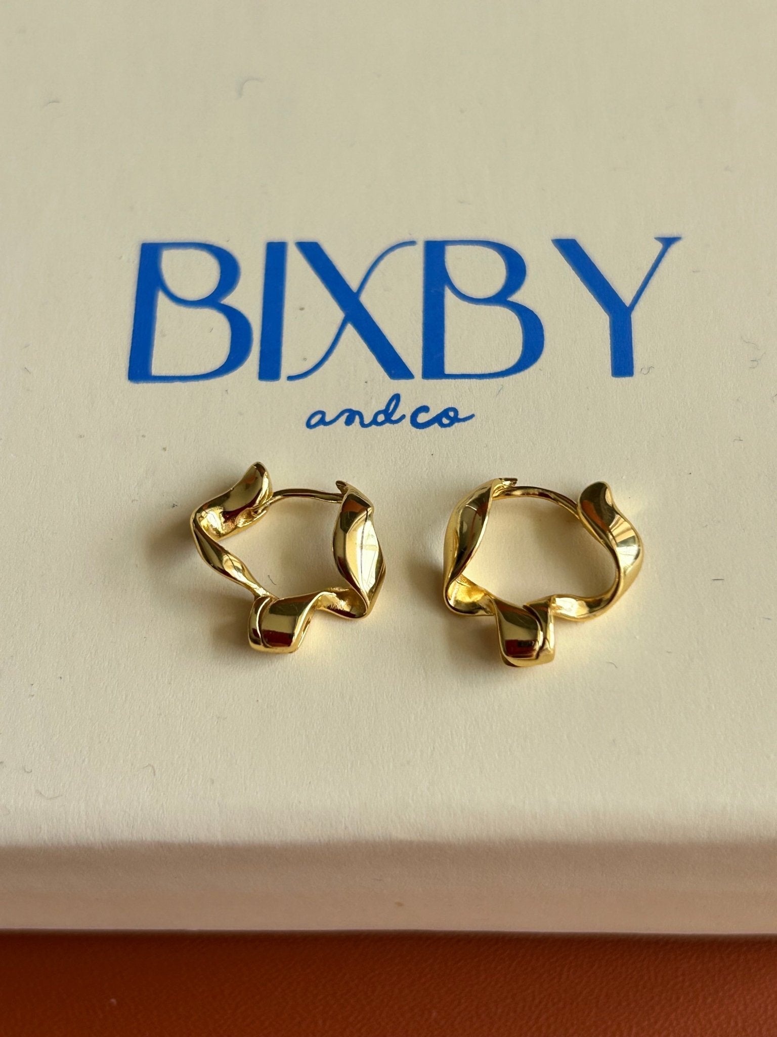 14 Gold vermeil Nyborg Hoops on Bixby packaging 